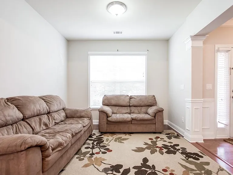 5810 White Creek Run — Photo 6