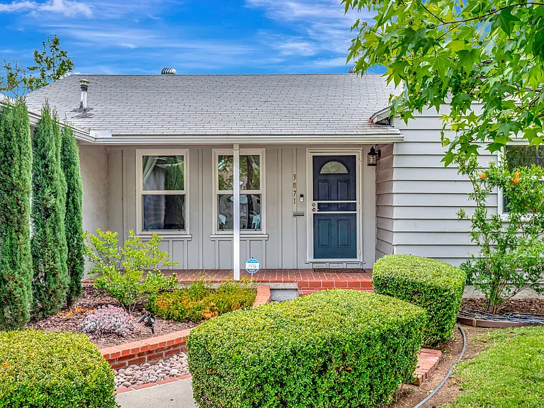 3871 Carancho St — Photo 4