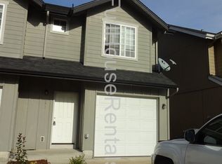 393 Justine Ct, Eugene, OR 97404