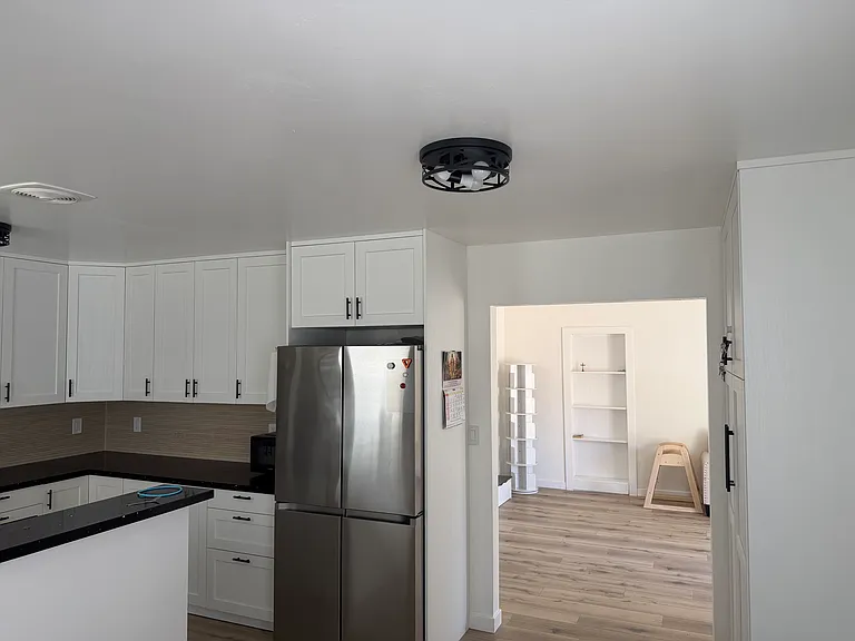18862 Carolyn Ln — Photo 5