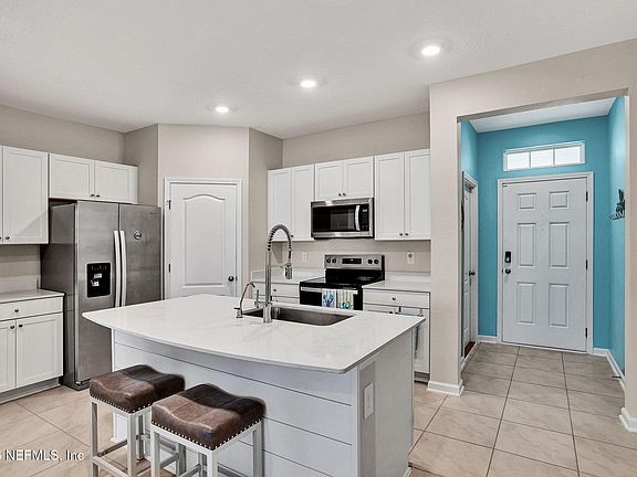 4th image of 182 SEAPORT BREEZE Road