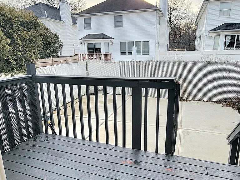 606 Main St #1 — Photo 23