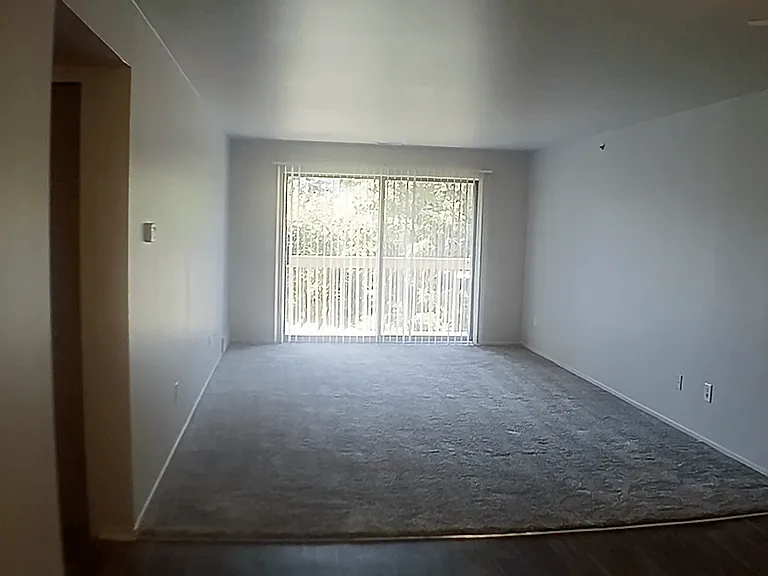 Prentiss Pointe Apartments — Photo 83