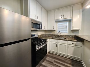1631 E 4th Street, Long Beach, CA 90802