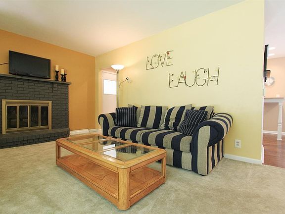4th image of 2115 Ashland Ave