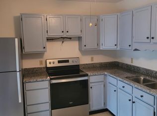 47 Southpoint Dr, Mechanicsburg, PA 17055