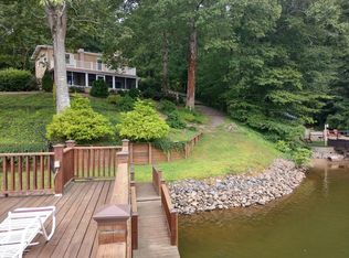 6538 Harbor Ln, Conover, NC 28613