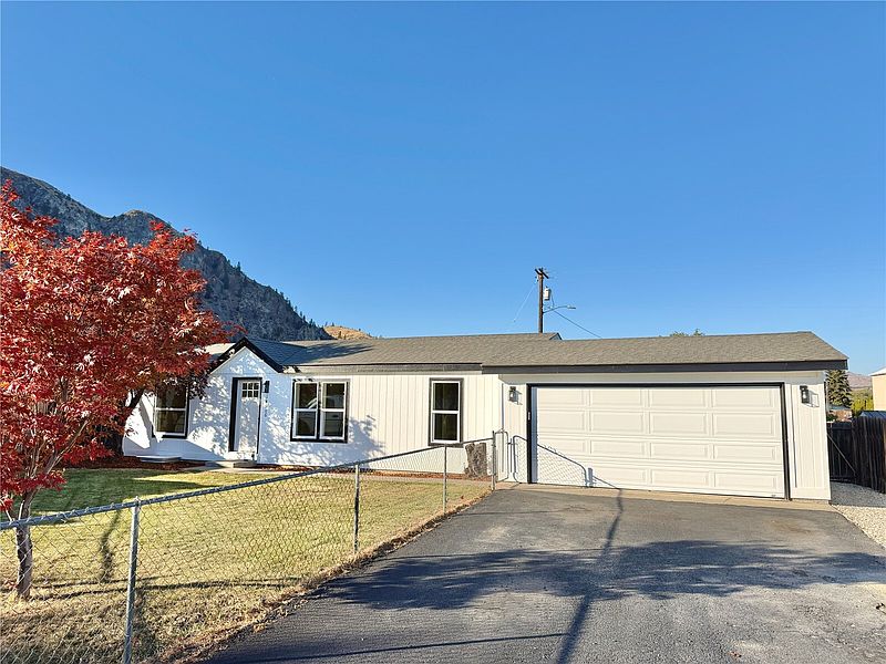 2nd image of 14906 Voss Place