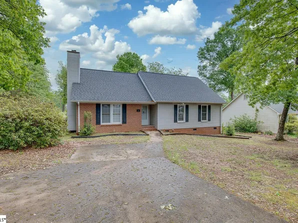 11 Hillrose Ave, Greenville, SC 29609