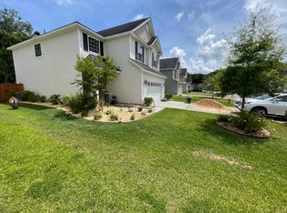 233 Maywood Dr, Moncks Corner, SC 29461