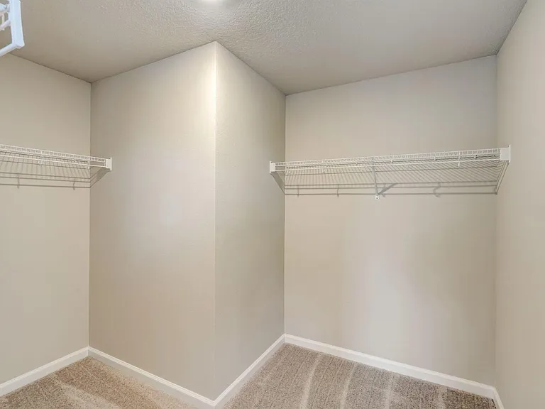 5728 SE Edgewater Cir — Photo 32