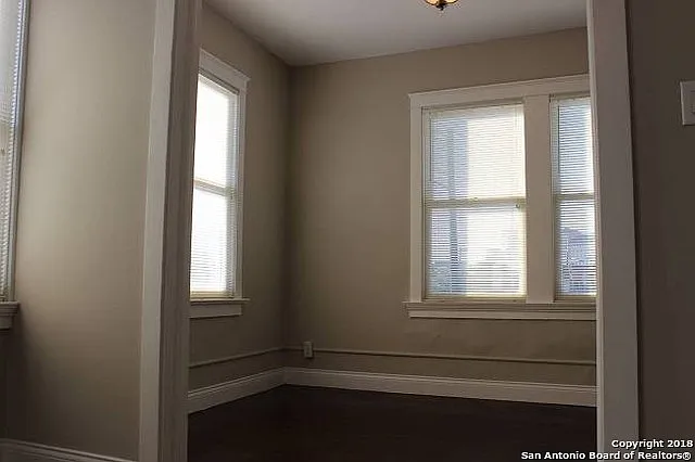 628 S Saint Marys St #200 — Photo 18
