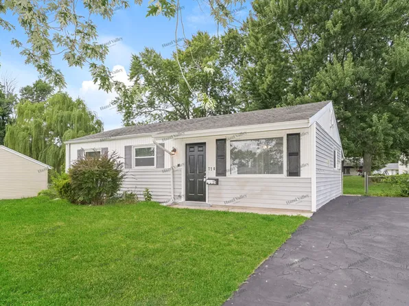 770 Lexington Park, Florissant, MO 63031