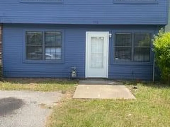 728 Elaine St, Hinesville, GA 31313