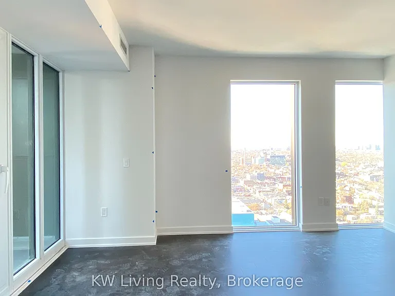 238 Simcoe St #3208 — Photo 11