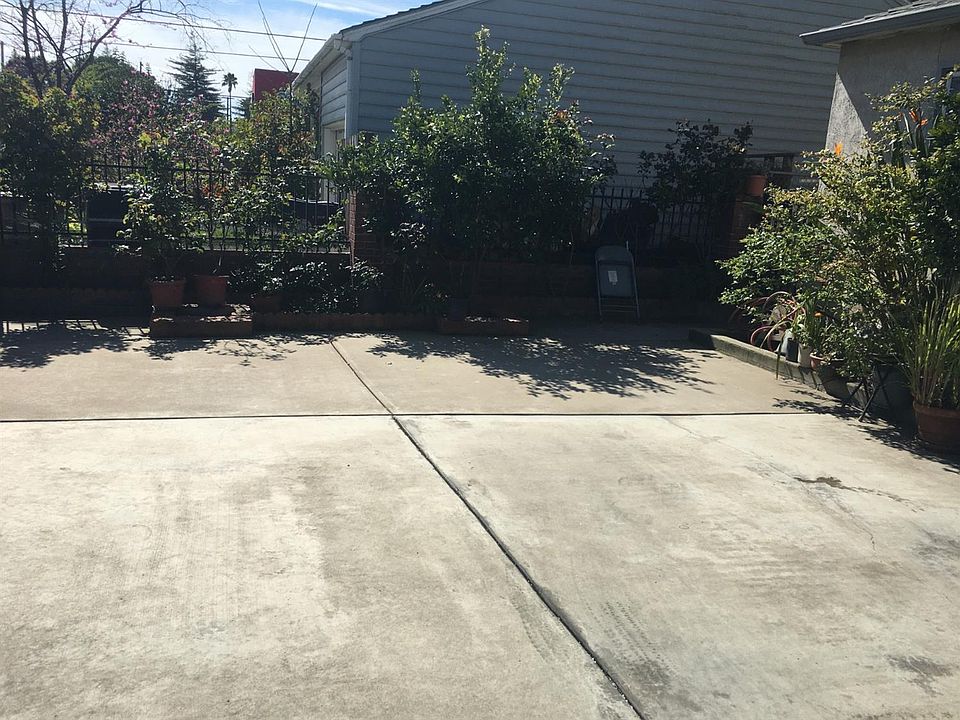 1st image of 3141 Saint Joseph Dr