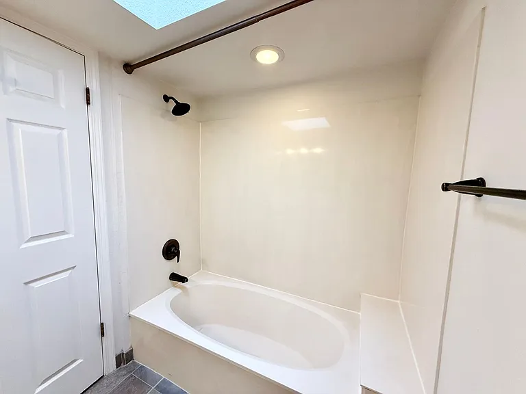 1595 Sierry Peaks Dr — Photo 8