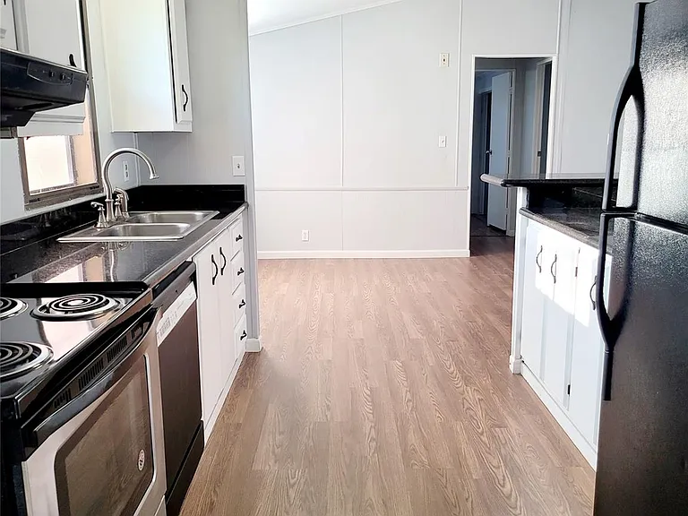3234 Bobbie St #B — Photo 30
