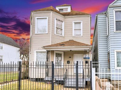 3011 E 80th St, Chicago, IL, 60617