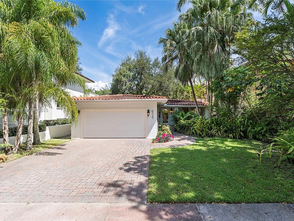1st image of 605 Altara Ave