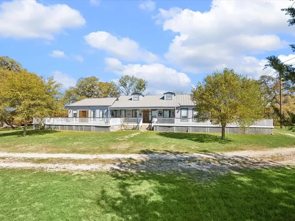 10137 Fm 390 Rd W, Burton, TX 77835