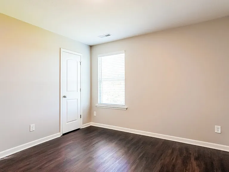 42 Nevada Ct — Photo 14