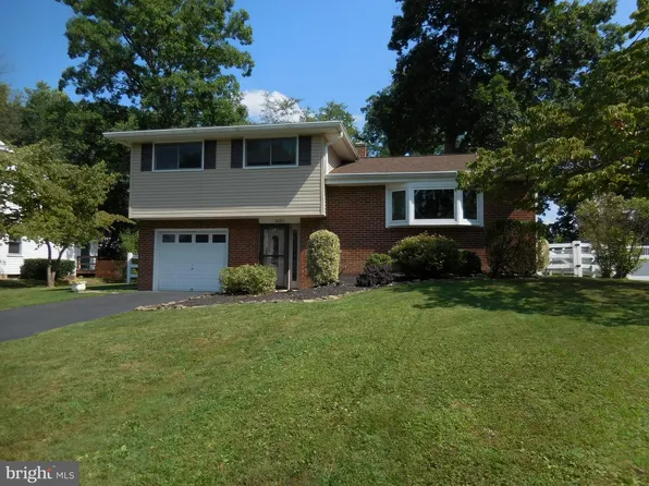 3120 Plymouth Rock Rd, Plymouth Meeting, PA 19462