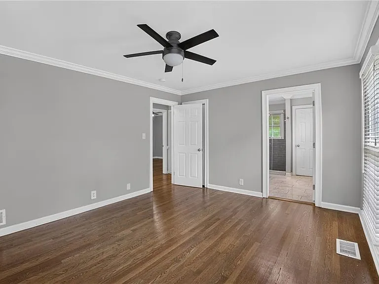 2982 Northbrook Dr — Photo 22