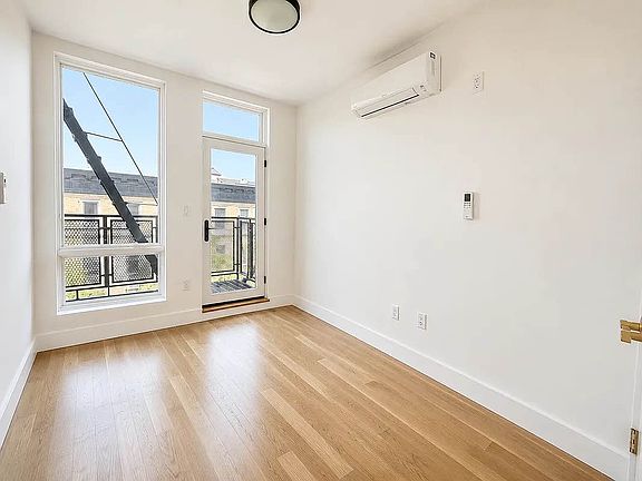 3rd image of 1054 Dean St #2A