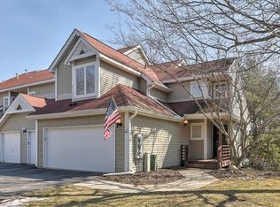 62 Red Oak Ter, Oak Ridge, NJ 07438