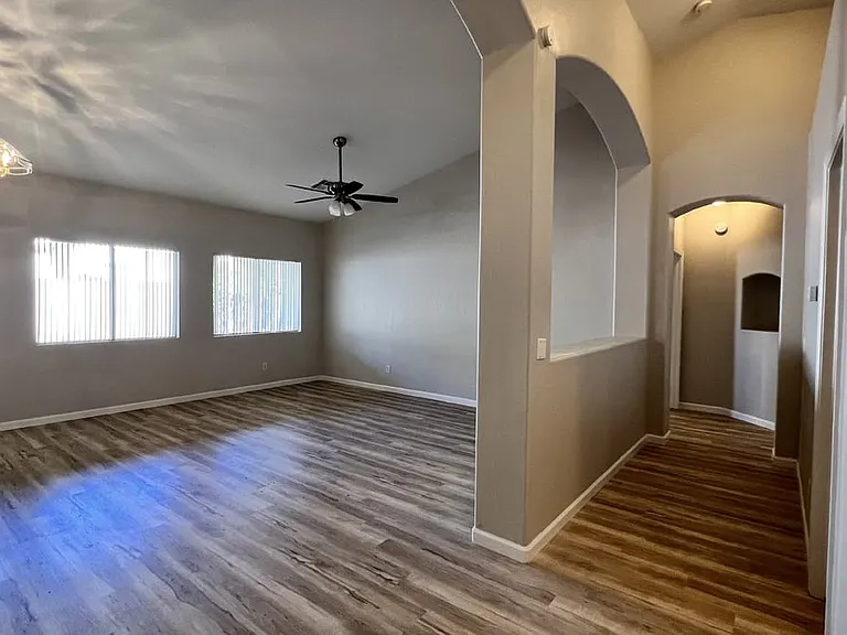 495 N Bluejay Dr — Photo 11