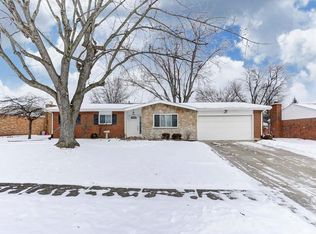310 Highland Dr, Englewood, OH