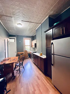 Rented by Pinn Realty | media 12