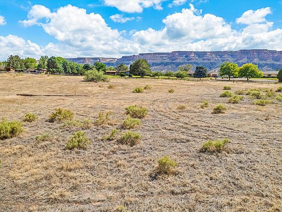 4th image of 2132 Rainbow Ranch Dr