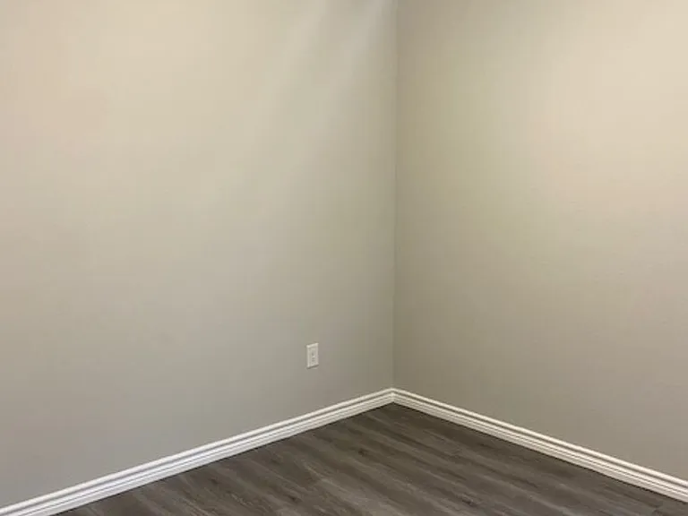 2842 Melissa Ln — Photo 15