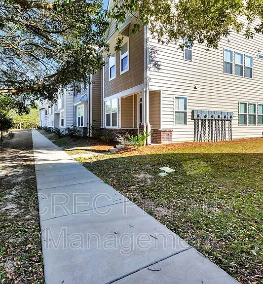 1465 Central Ave — Photo 25