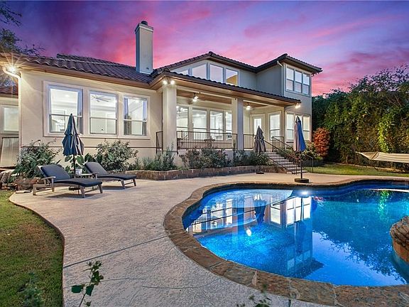 5th image of 4 Autumn Oaks Dr