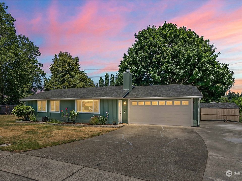1st image of 1907 66th Avenue NE