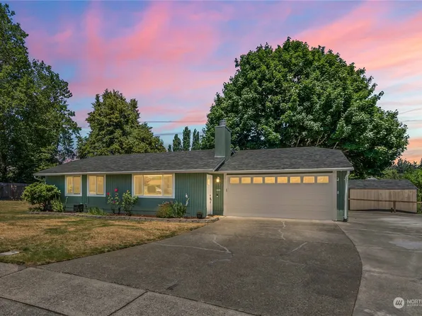 1907 66th Avenue NE, Tacoma, WA 98422