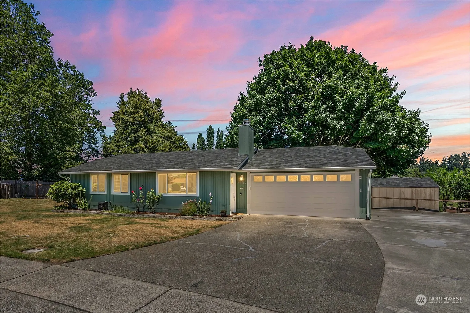 1907 66th Avenue NE photo 1