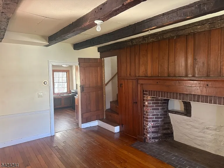 7 James St — Photo 3