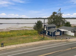 842 S Empire Blvd, Coos Bay, OR 97420