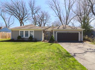 475 W Shady Lane Rd, Palatine, IL 60074