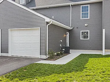 14 Skip Ln — Photo 6