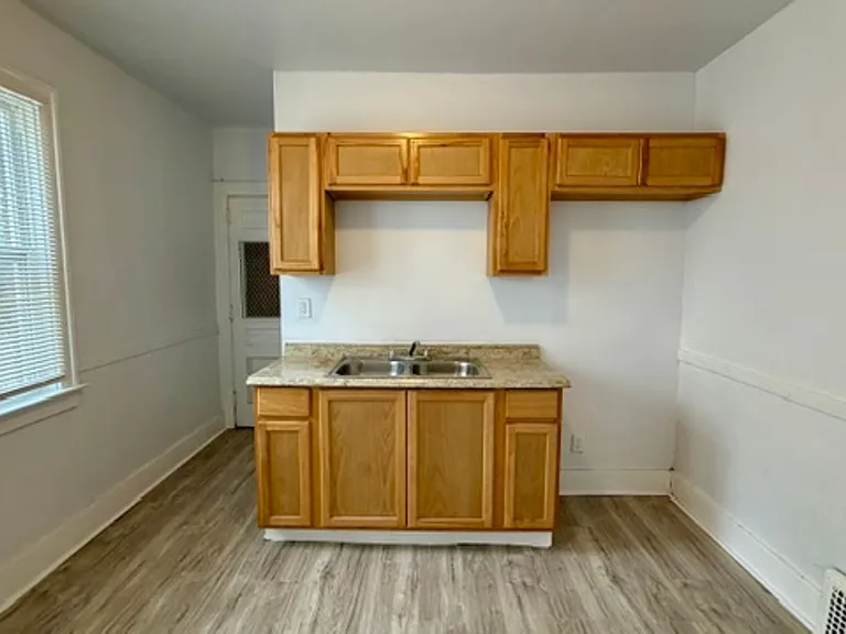 5527 Nottingham Rd — Photo 5