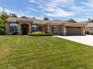 13453 Mesa Crest Dr, Yucaipa, CA 92399