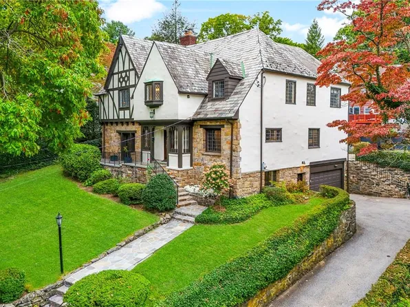 34 Mountain Avenue, Larchmont, NY 10538
