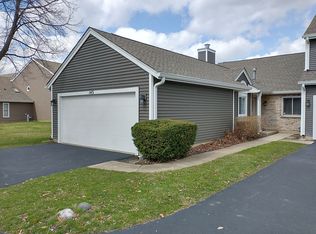 143 E Raleigh Ct, Bloomingdale, IL 60108
