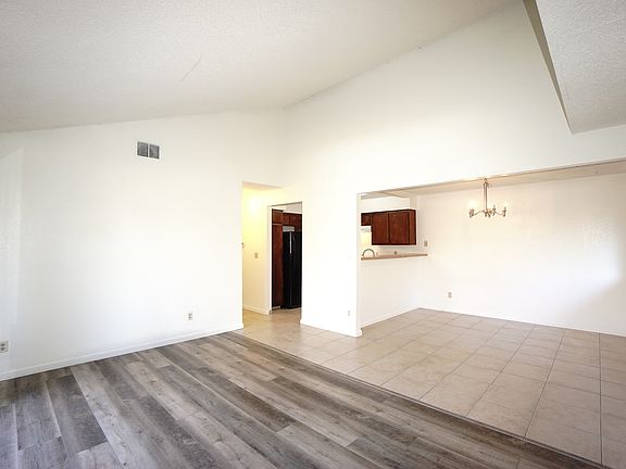 5th image of 1190 S Winery Ave Unit 245
