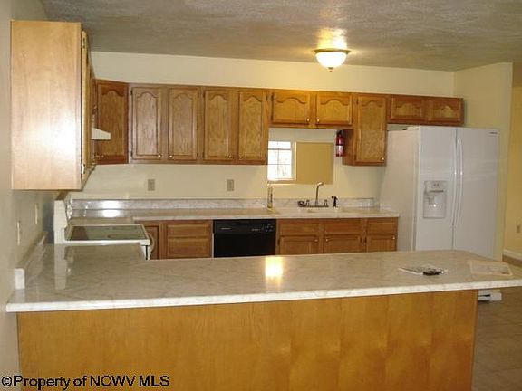 3rd image of 404 Vista Oaks Dr